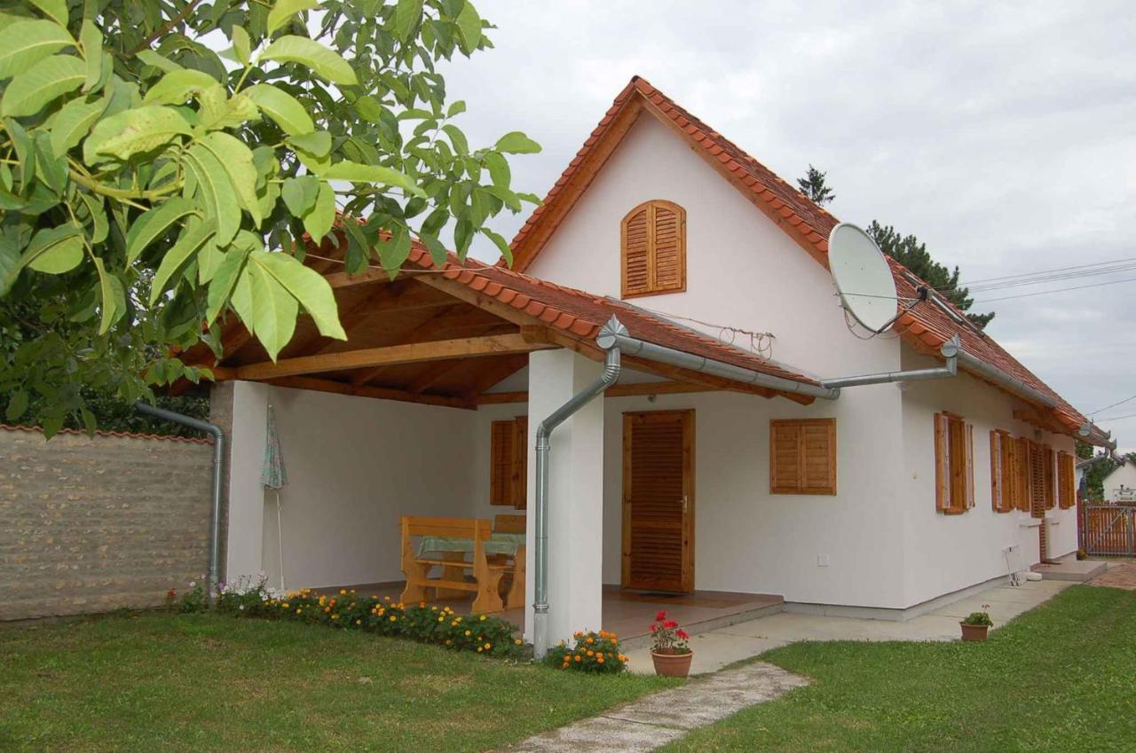 Apartment Balatonbereny 8 외부 사진