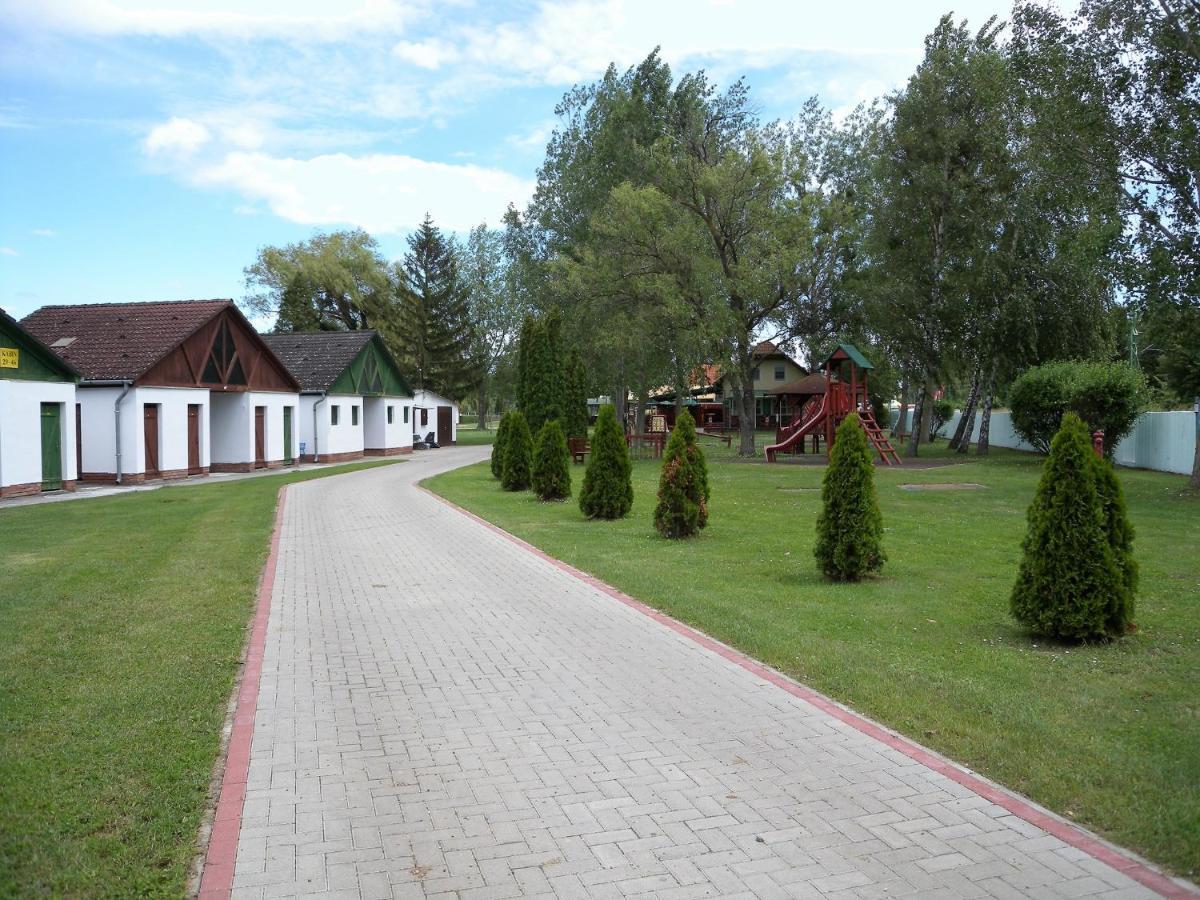 Apartment Balatonbereny 8 외부 사진